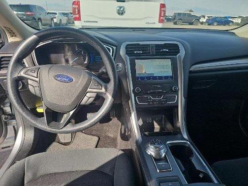 2020 Ford Fusion Hybrid SE