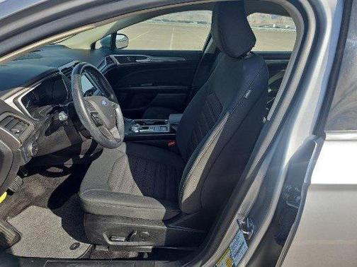 2020 Ford Fusion Hybrid SE