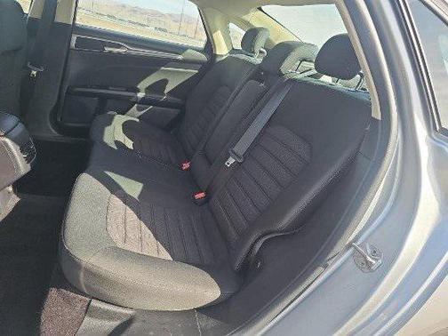 2020 Ford Fusion Hybrid SE