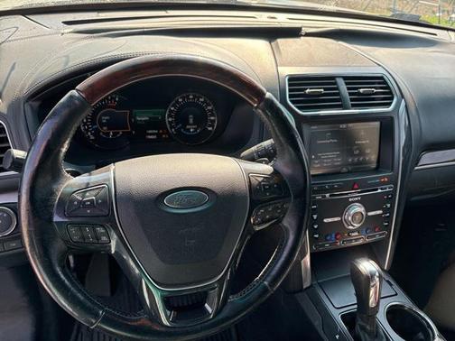 2016 Ford Explorer Platinum