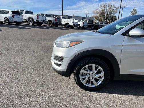2019 Hyundai TUCSON SE