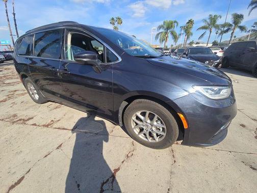 Maximum Steel Metallic Clearcoat 2021 Chrysler Pacifica Touring