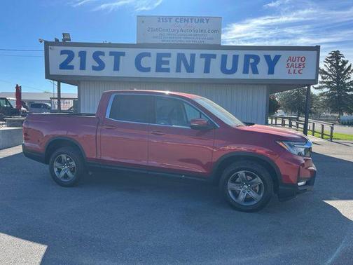 Radiant Red Metallic II 2022 Honda Ridgeline RTL