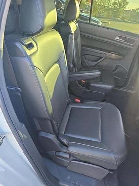 2019 Volkswagen Atlas 3.6L SE w/Technology