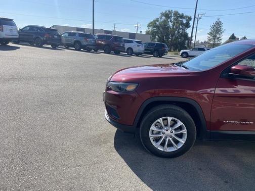 2020 Jeep Cherokee Latitude