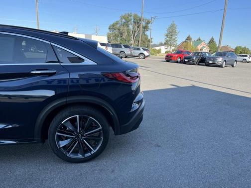 2024 INFINITI QX55 LUXE