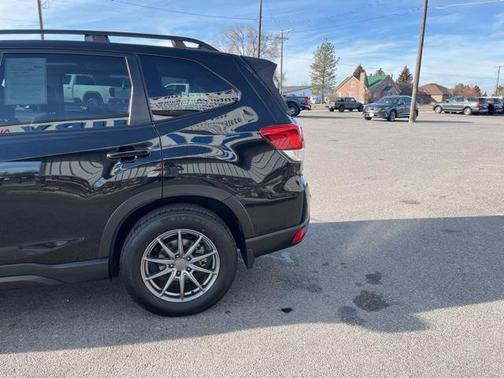 2022 Subaru Forester Premium