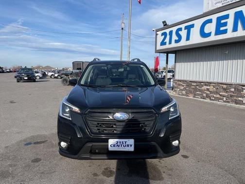 2022 Subaru Forester Premium