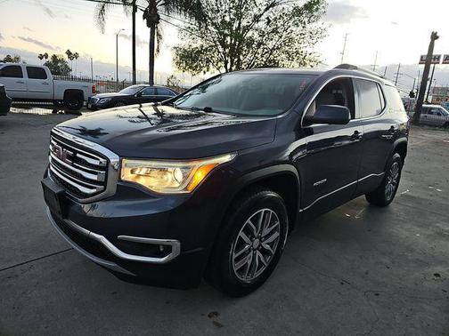 2018 GMC Acadia SLE-2