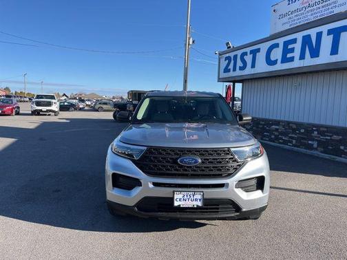 2022 Ford Explorer Base