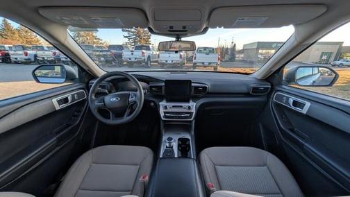 2022 Ford Explorer Base