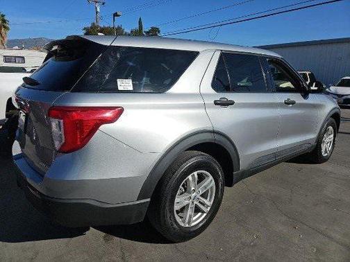 2022 Ford Explorer Base