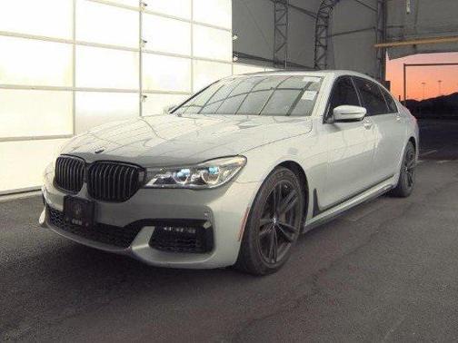 2018 BMW 750 I