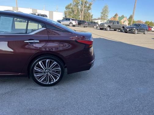 2023 Nissan Altima 2.5 SL