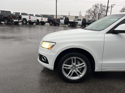 2014 Audi Q5 2.0T Premium Plus