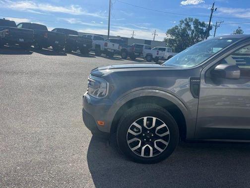 Carbonized Grey Metallic 2022 Ford Maverick Lariat