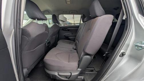 2023 Toyota Highlander Hybrid LE