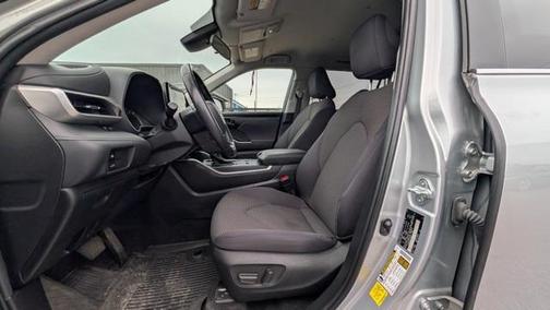 2023 Toyota Highlander Hybrid LE