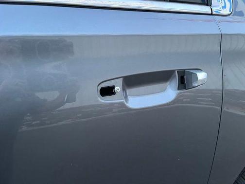 2019 Cadillac Escalade ESV Luxury