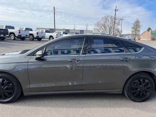 2019 Ford Fusion S