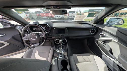 Sharkskin Metallic 2023 Chevrolet Camaro 1LT