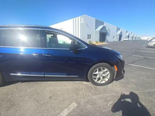 Jazz Blue Pearlcoat 2019 Chrysler Pacifica Touring-L Plus