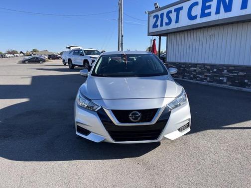 2021 Nissan Versa 1.6 SV