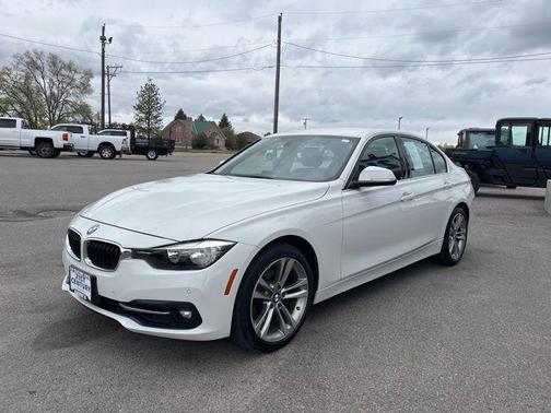 Alpine White 2017 BMW 330 330i