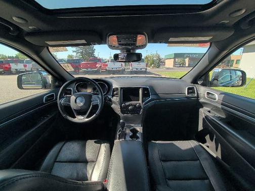 Walnut Brown Metallic Clearcoat 2018 Jeep Grand Cherokee Limited