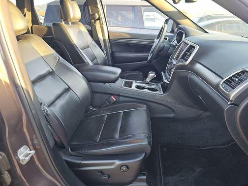 Walnut Brown Metallic Clearcoat 2018 Jeep Grand Cherokee Limited