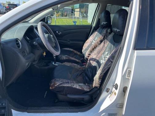 2014 Nissan Versa 1.6 SV