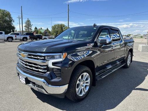 Dark Ash Metallic 2022 Chevrolet Silverado 1500 LTZ