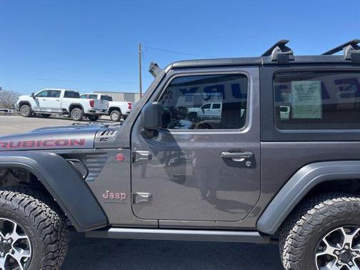 Granite Crystal Metallic Clearcoat 2022 Jeep Wrangler Rubicon