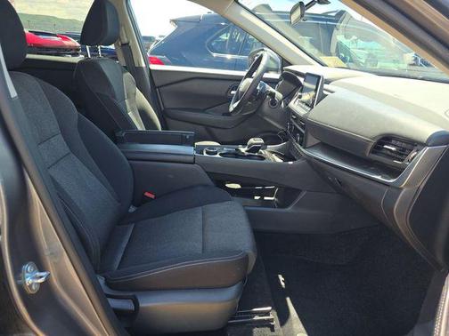 Gun Metallic 2025 Nissan Rogue SV