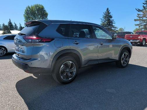 Gun Metallic 2025 Nissan Rogue SV
