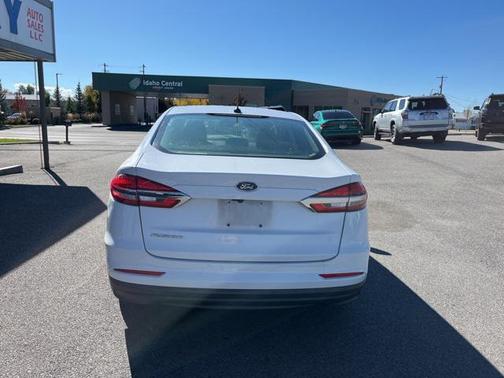 2019 Ford Fusion S