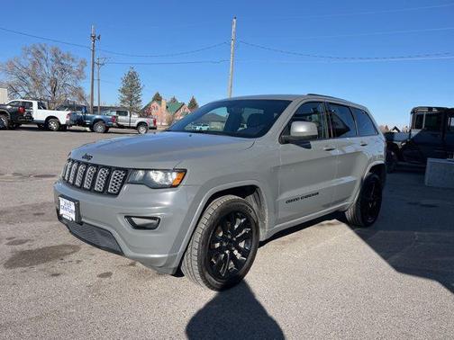 2020 Jeep Grand Cherokee Altitude