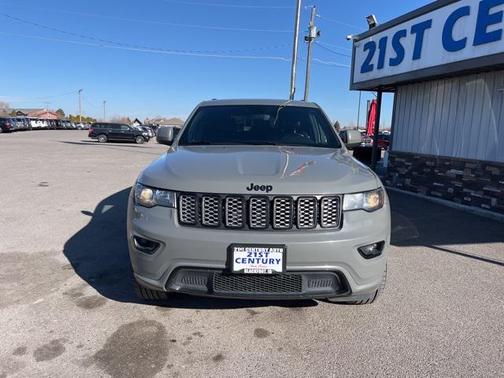 2020 Jeep Grand Cherokee Altitude