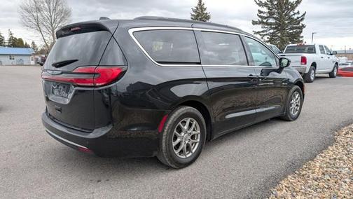 2021 Chrysler Pacifica Touring