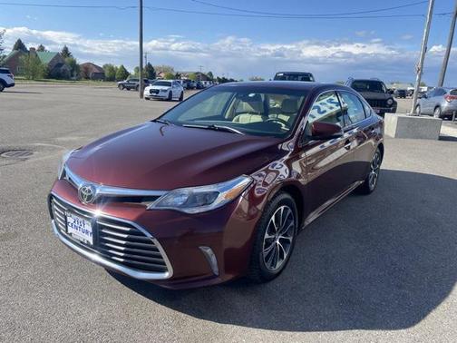 2017 Toyota Avalon XLE