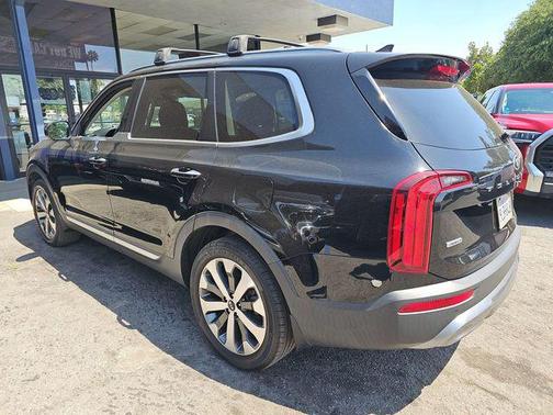 Ebony Black 2021 Kia Telluride S