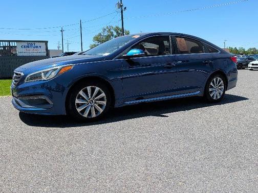 Lakeside Blue 2017 Hyundai SONATA Sport
