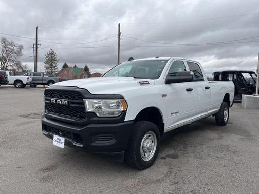 2019 RAM 2500 Tradesman Crew Cab 4x4 8' Box