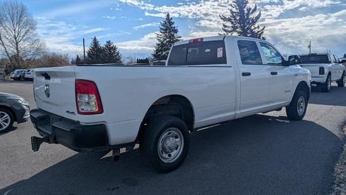 2019 RAM 2500 Tradesman Crew Cab 4x4 8' Box