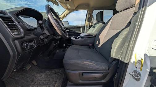 2019 RAM 2500 Tradesman Crew Cab 4x4 8' Box