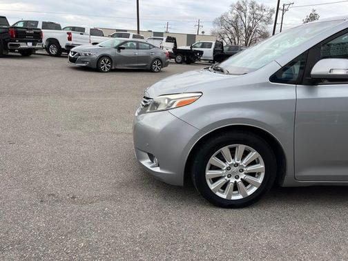 2017 Toyota Sienna Limited