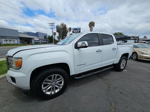 Summit White 2017 GMC Canyon SLT