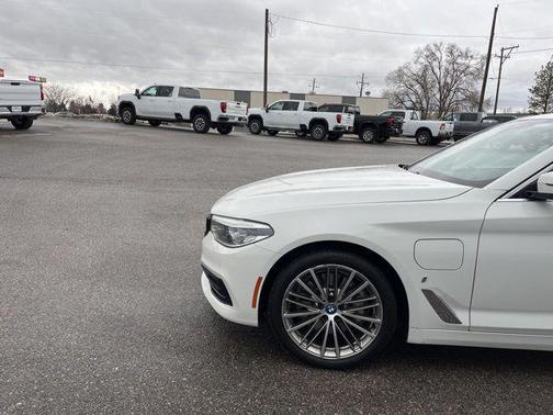 2018 BMW 530e iPerformance