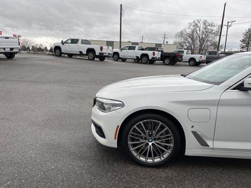2018 BMW 530e iPerformance