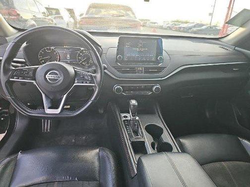 2020 Nissan Altima SR FWD